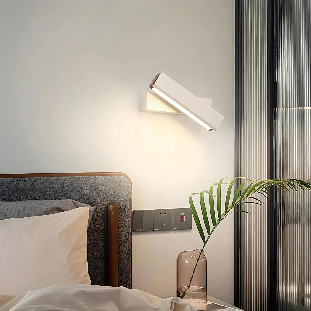 Light Line Modern Aluminum Wall Light