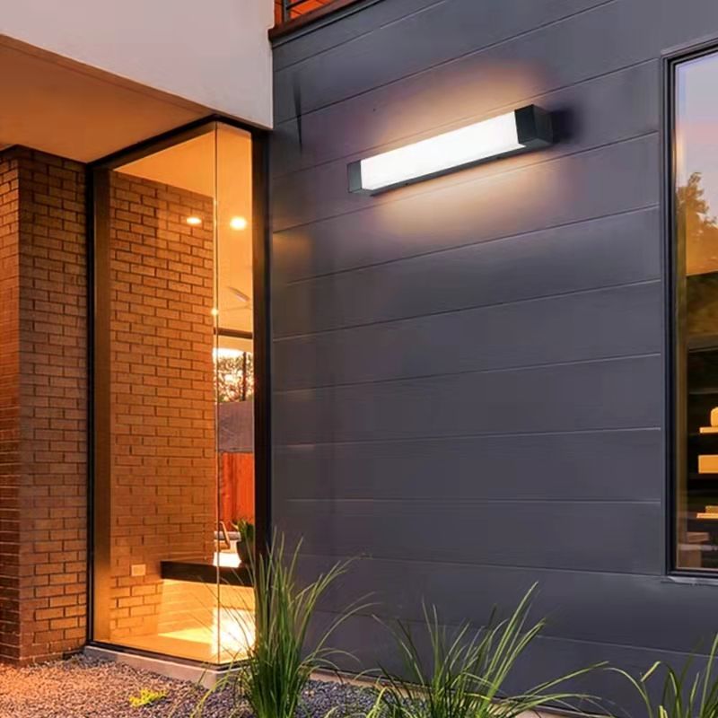 Minimalist Waterproof Linear IP65 Waterproof Outdoor Light