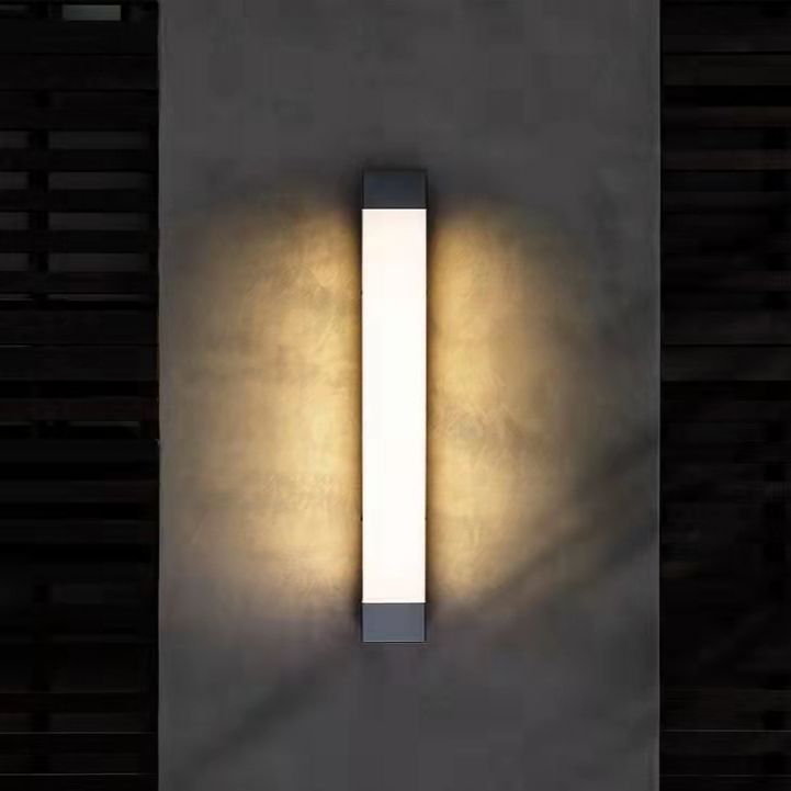 Minimalist Waterproof Linear IP65 Waterproof Outdoor Light