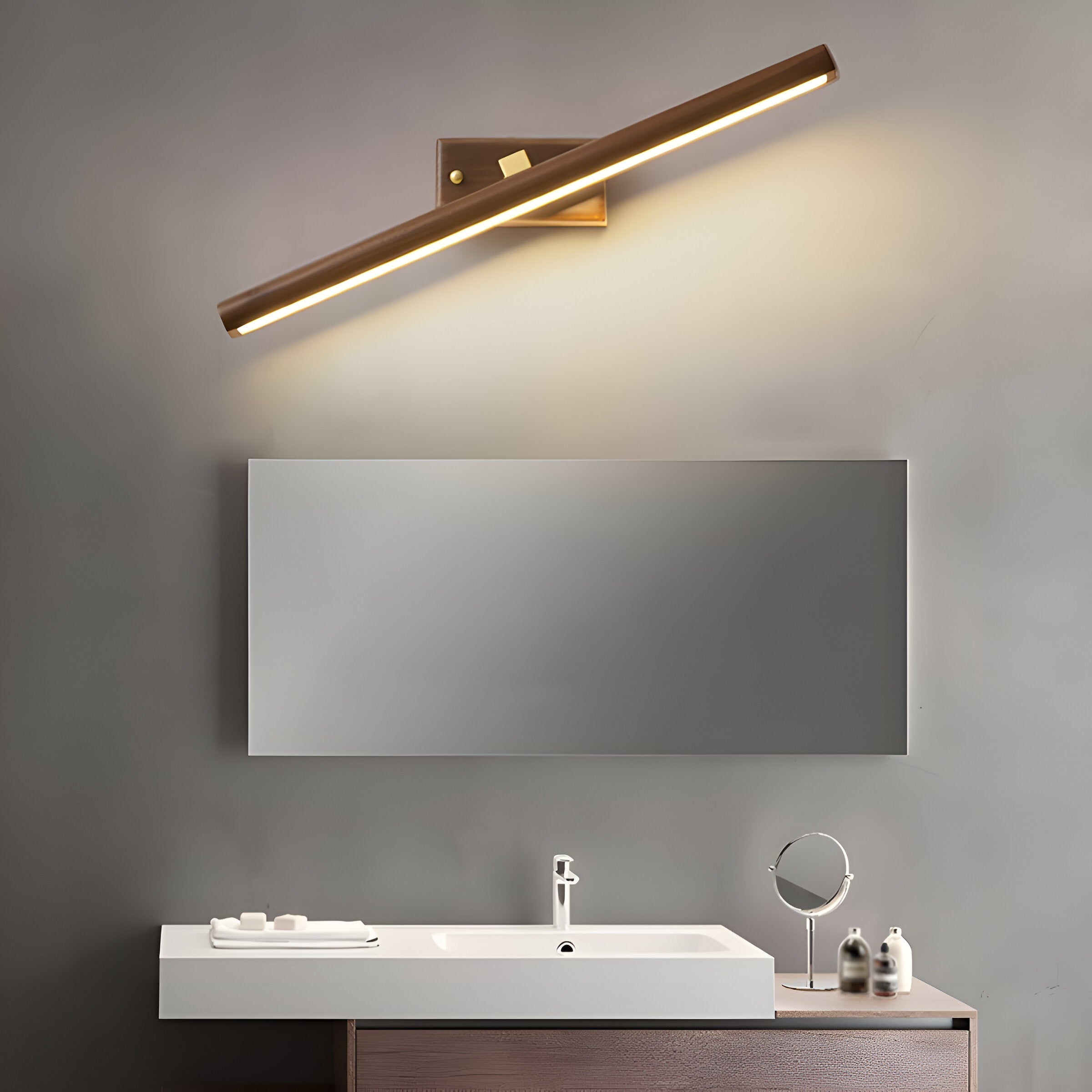 Cersi Nordic Acrylic Rotatable Wall Light
