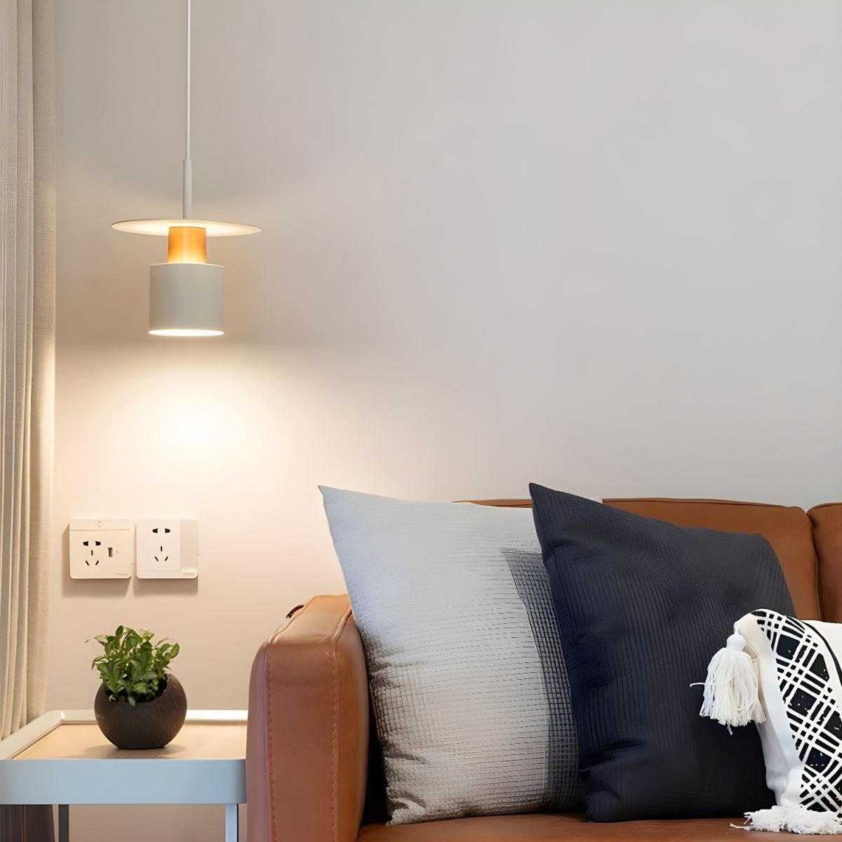Nordic Flying Saucer Round Pendant Light