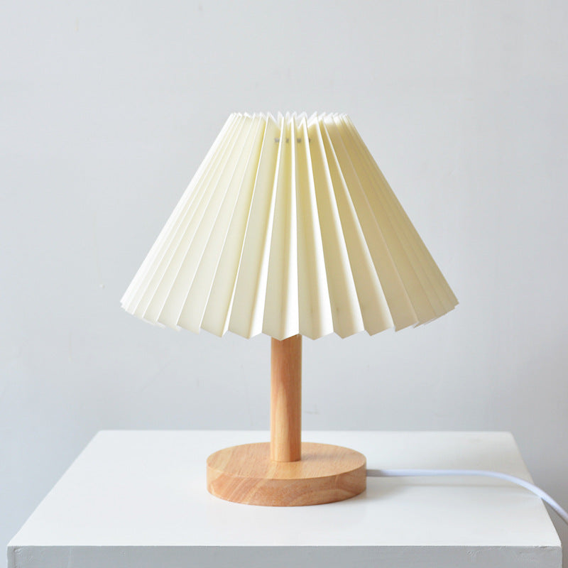 Korean Retro Vintage Solid Wood Table Lamp
