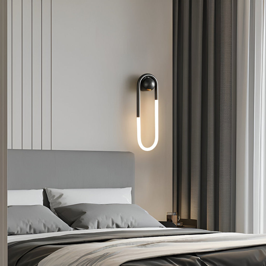 Nordic Minimalist U-Shaped Wall Light