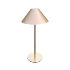 The Conical Traveler Glow