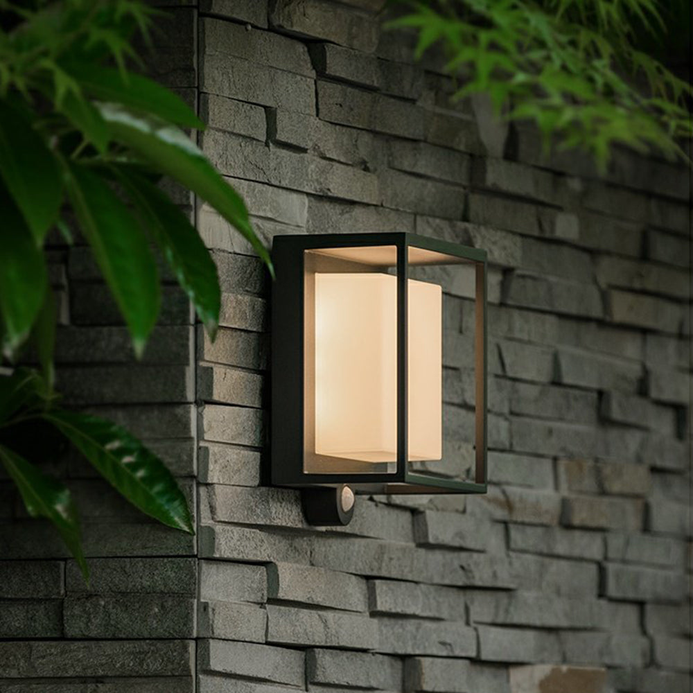 Modern Rectangular Acrylic Sensor Solar Powered IP65 Waterproof Outdoor Wall Light