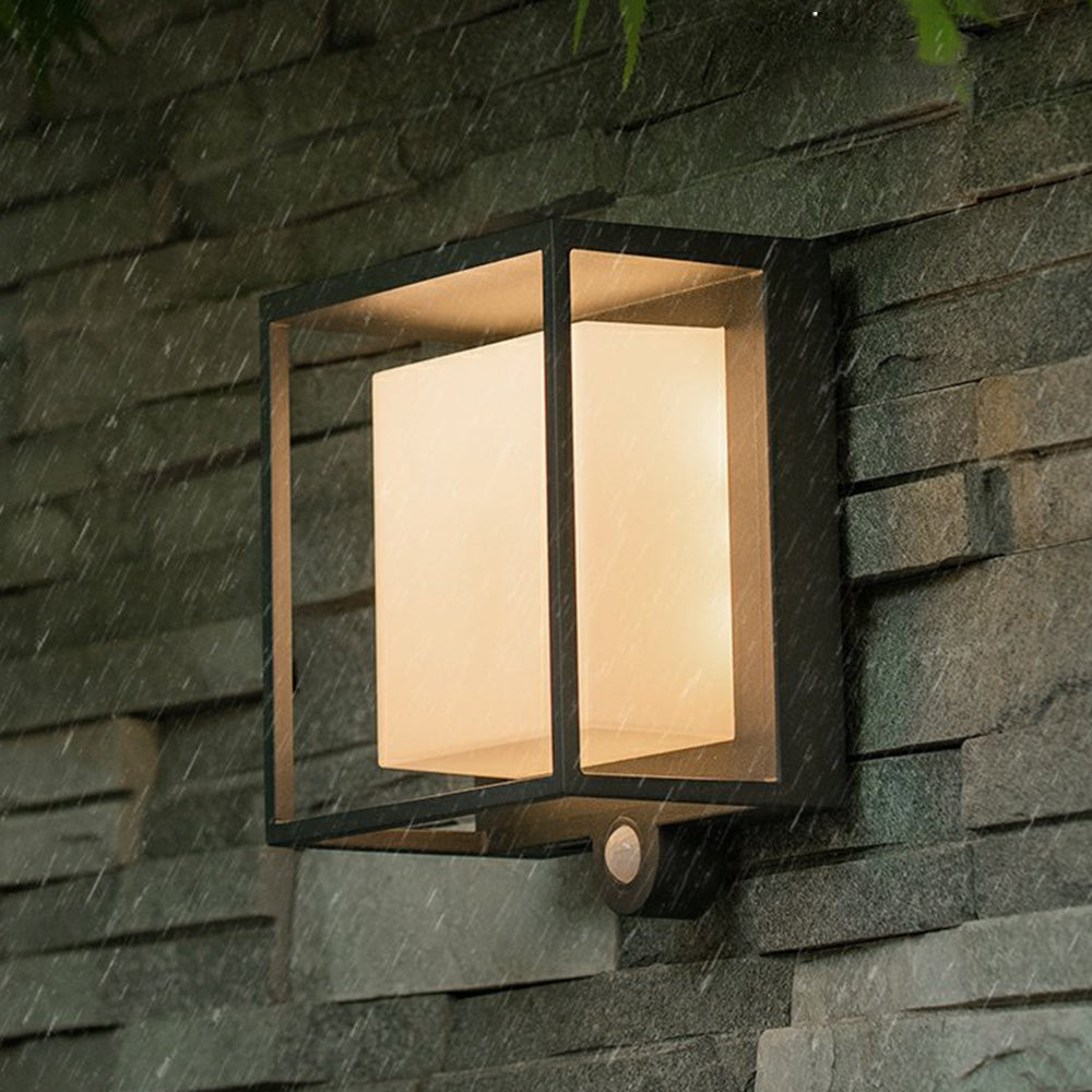 Modern Rectangular Acrylic Sensor Solar Powered IP65 Waterproof Outdoor Wall Light