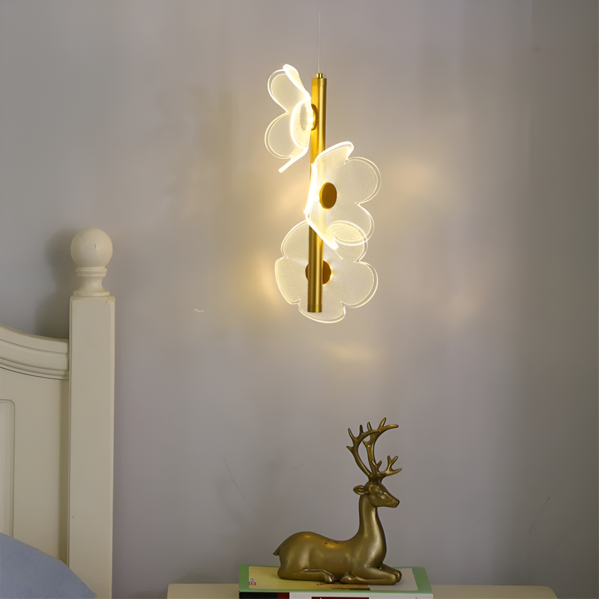 The Glow of Flowers Pendant Light