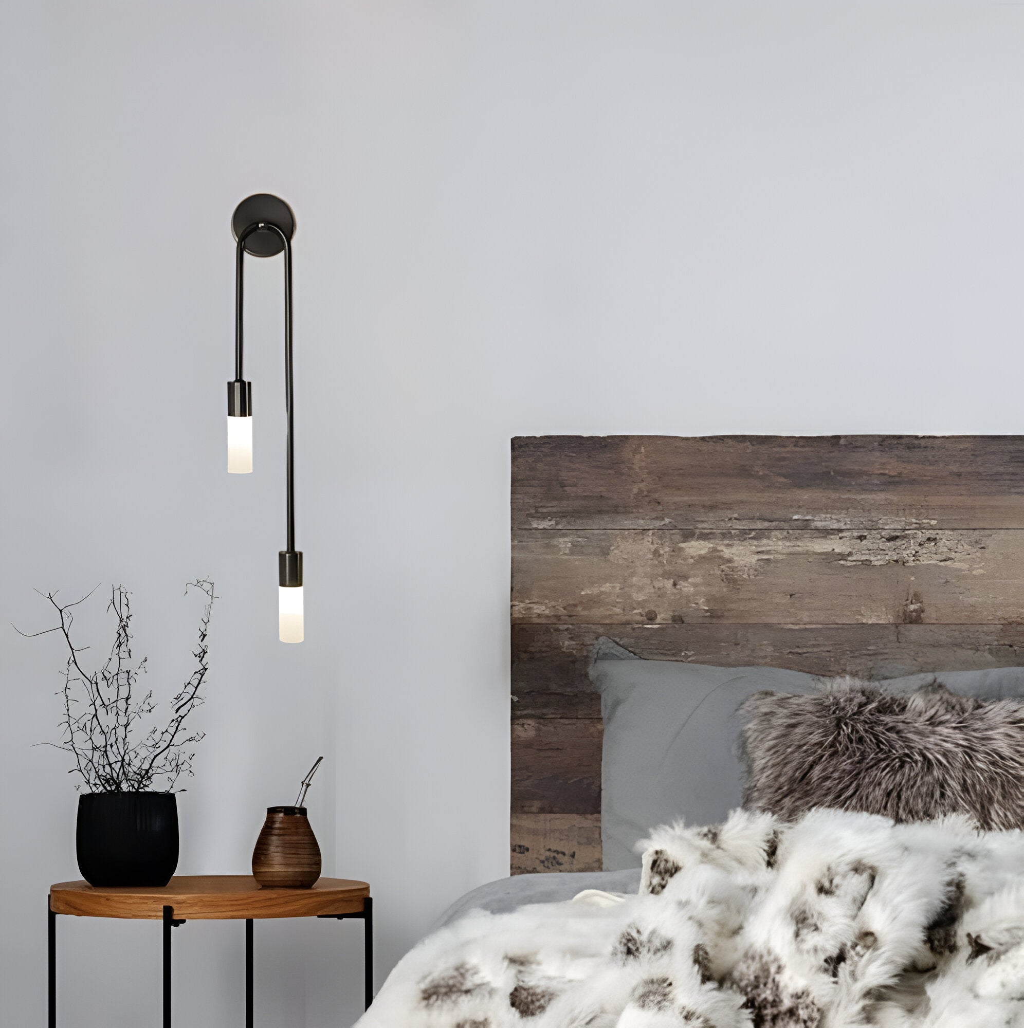 Nordic Modern Simplicity Iron & Acrylic Long Tube Wall Light