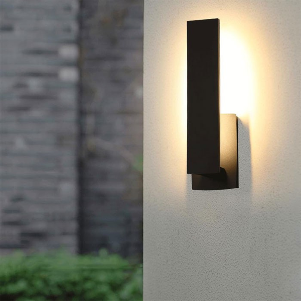 Ultra-Resistant Lantern IP65 Waterproof Outdoor Minimalist Wall Light