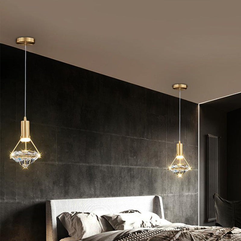 Diamond-Shaped Copper Crystal Pendant Light