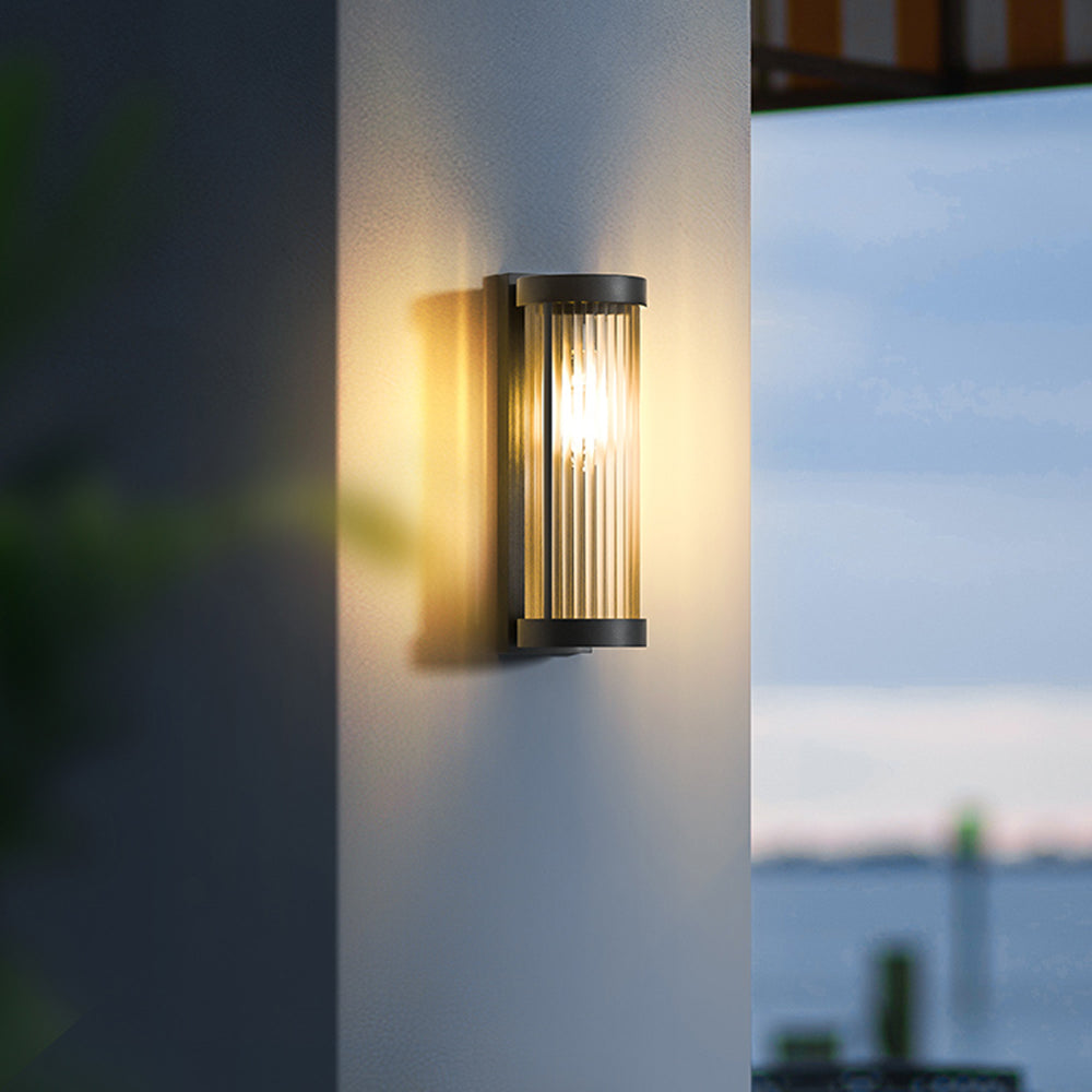 Modern Cylindrical Metal & Glass Outdoor Solar IP65 Waterproof Outdoor Light