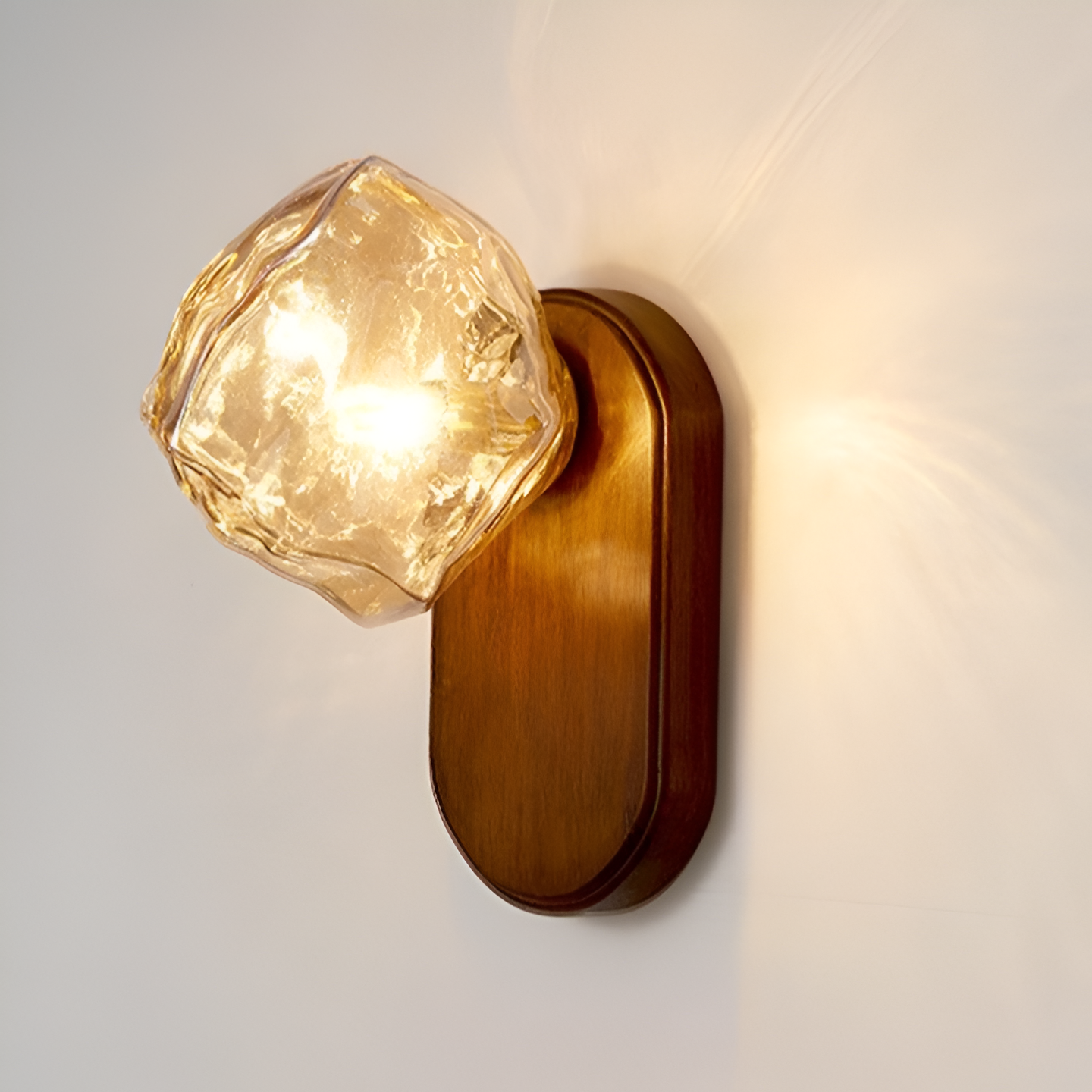Isen Nordic Ice Glass Wall Lamp