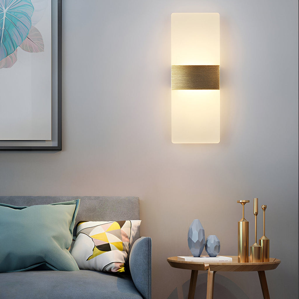 Minimalist Acrylic Aluminum Rectangle LED Wall Light