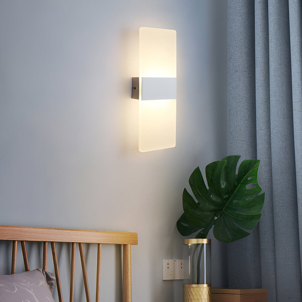 Minimalist Acrylic Aluminum Rectangle LED Wall Light