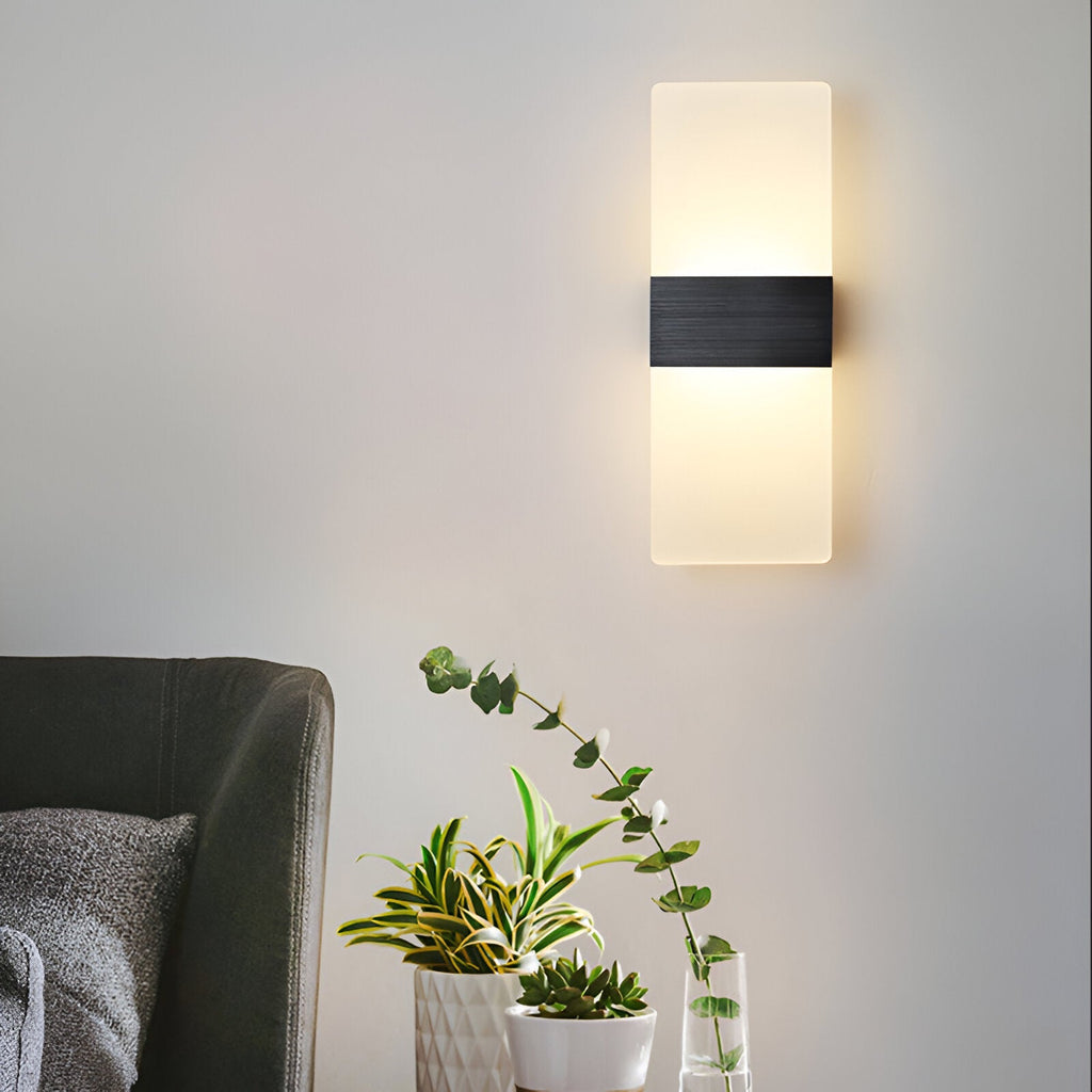 Minimalist Acrylic Aluminum Rectangle LED Wall Light