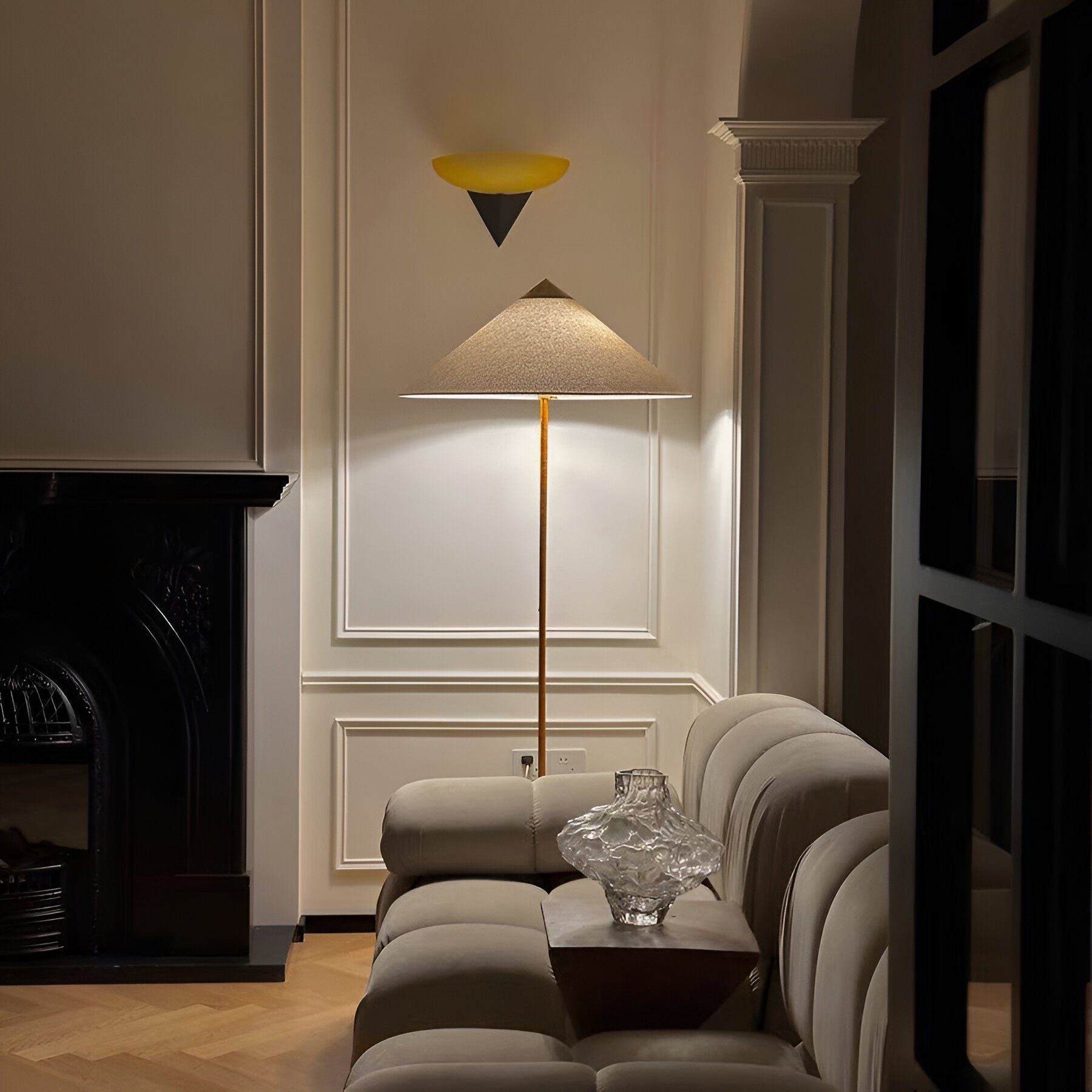 Bauhaus Retro Wall Light