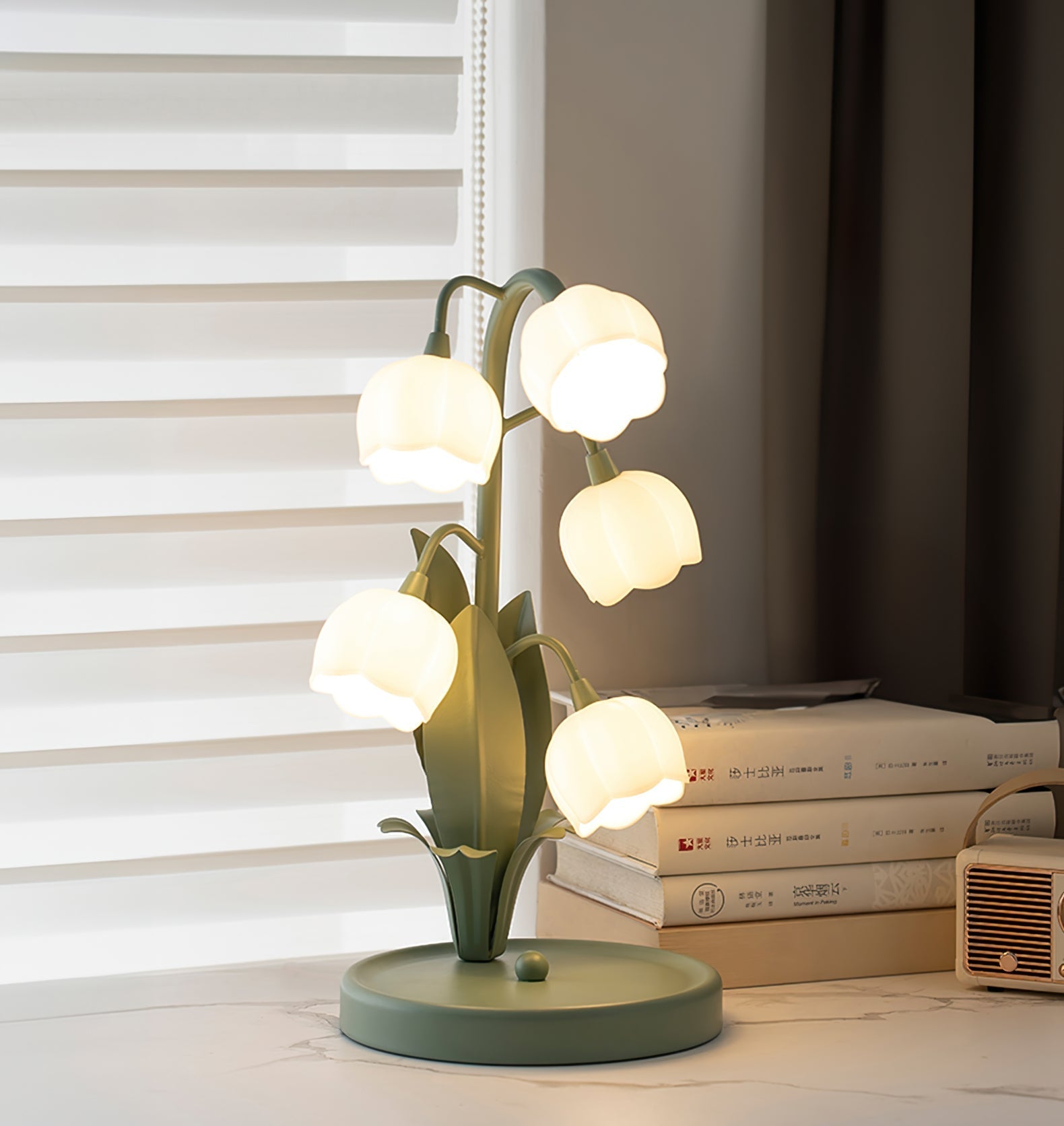 Bell Orchid Nordic Iron Glass Flower Table Light
