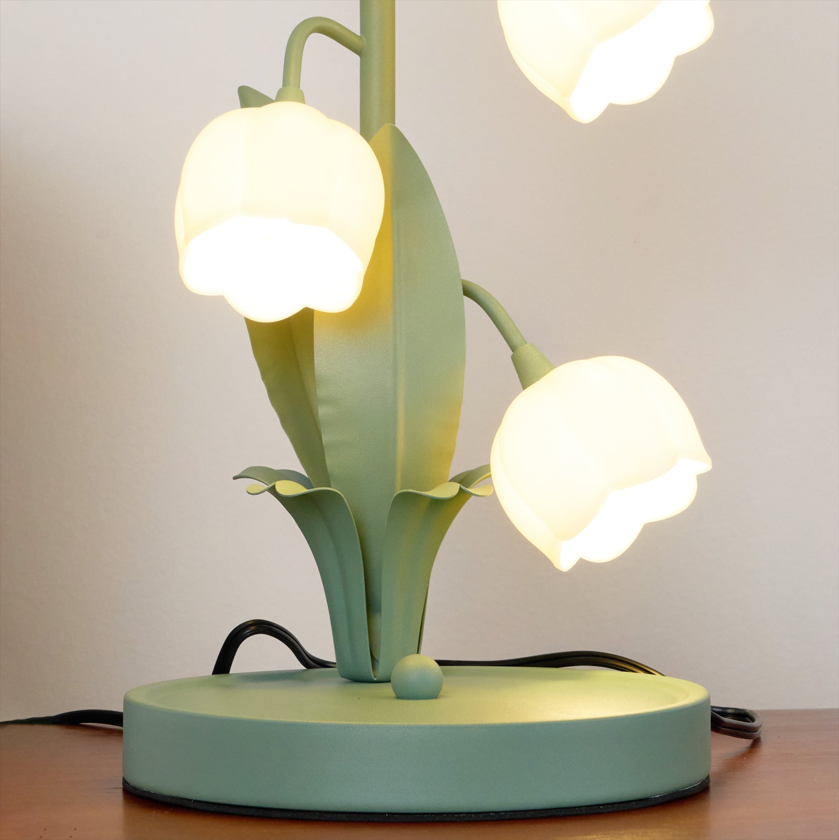 Bell Orchid Nordic Iron Glass Flower Table Light