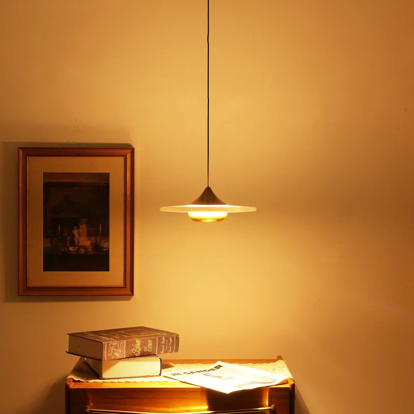 Celesto Disc Alabaster Minimalist Pendant Light