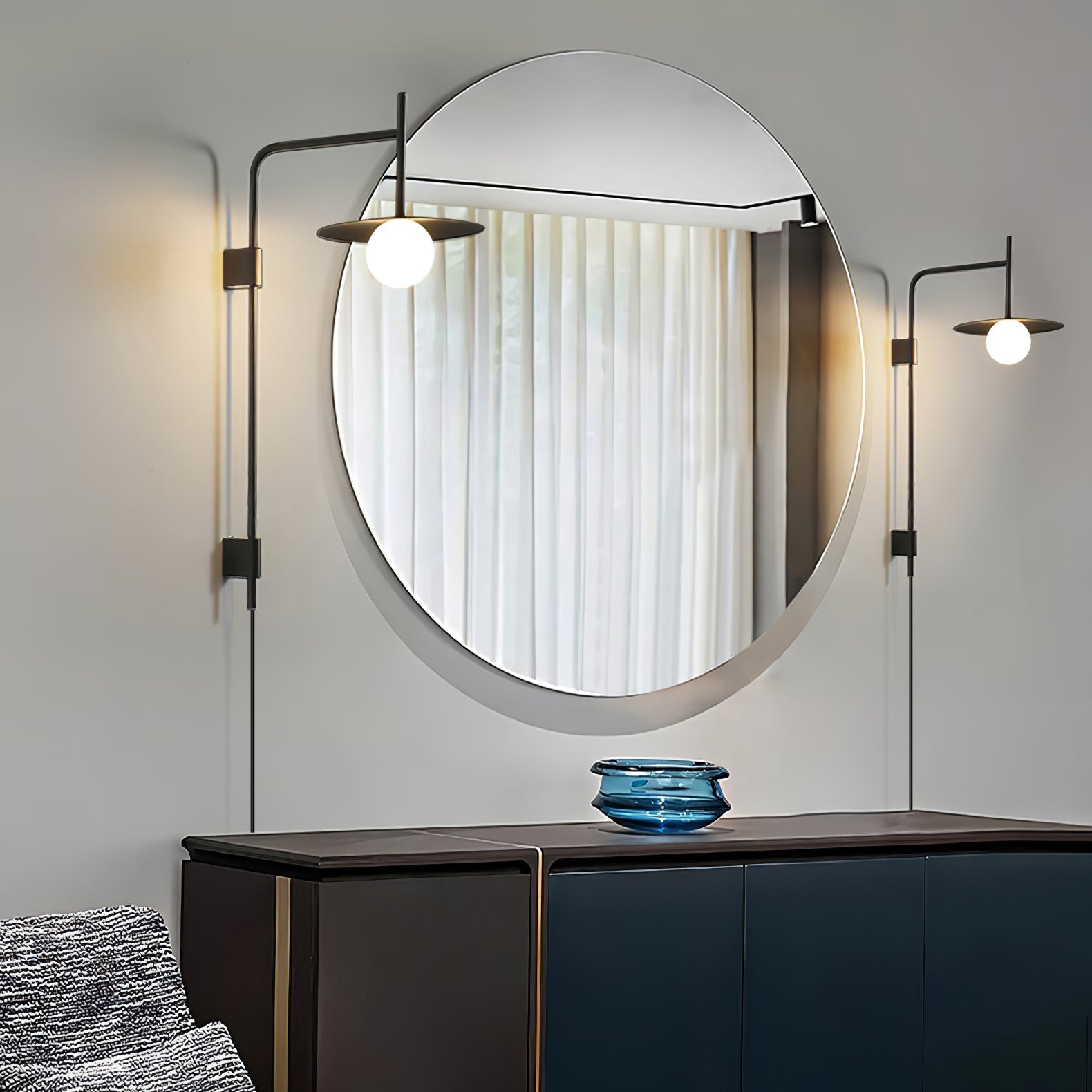 Ayumi Japandi Frosted Glass Minimalist Metal Wall Lamp
