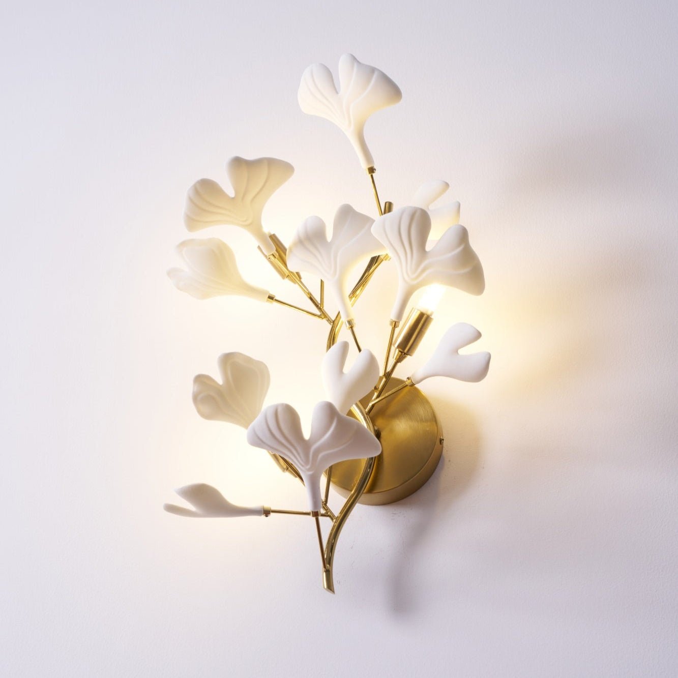 Ginkgo Valley Ceramic Wall Light