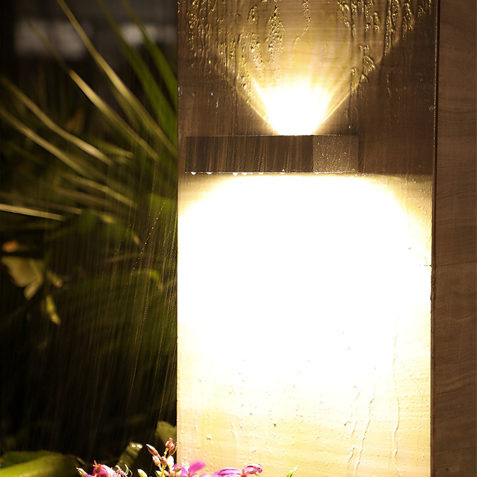 Modern Solar IP65 Waterproof Sensor Outdoor Wall Light