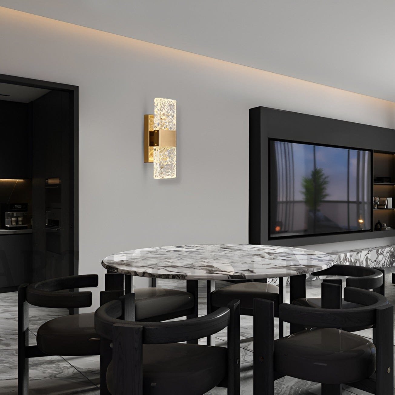 Royal Carlton LED Wall Light