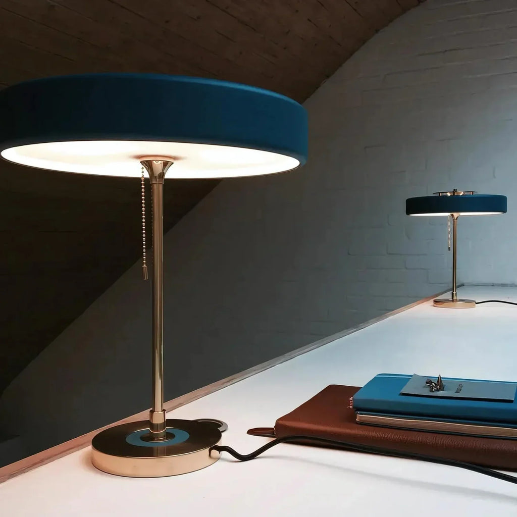 Radiant Tower of Light Minimalist Metal Table Lamp