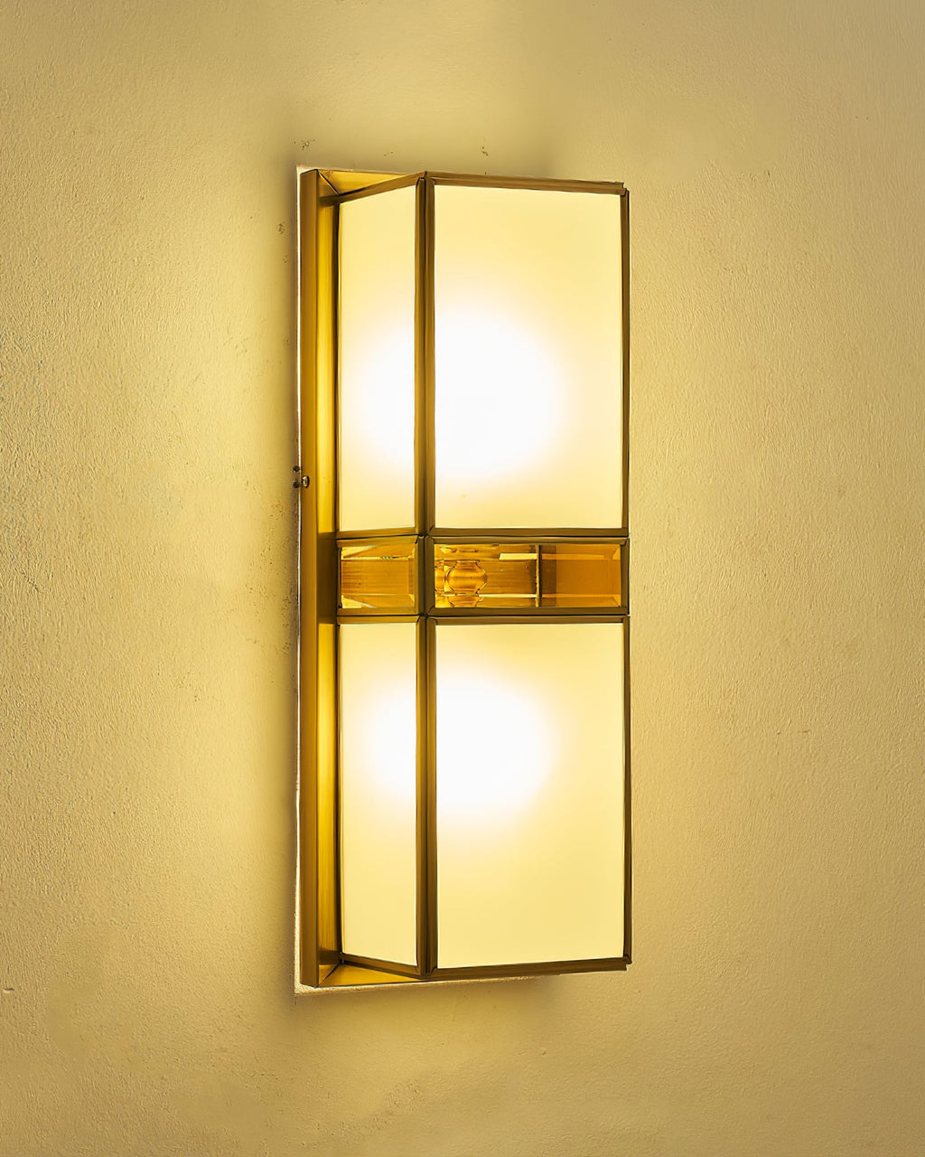 Retro Magari Brass IP65 Waterproof Outdoor Wall Light