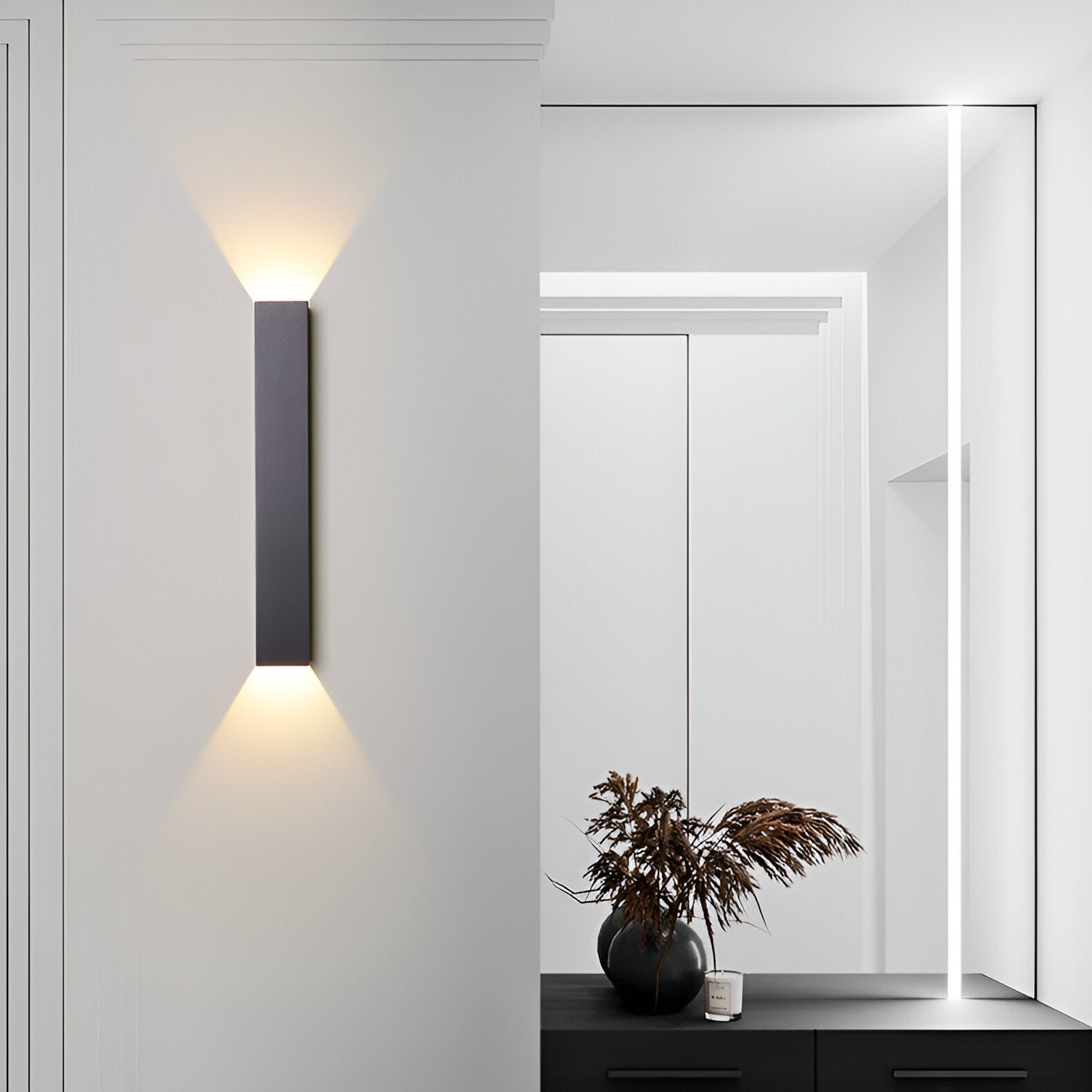 Arvid Nordic Aluminum Wall Light