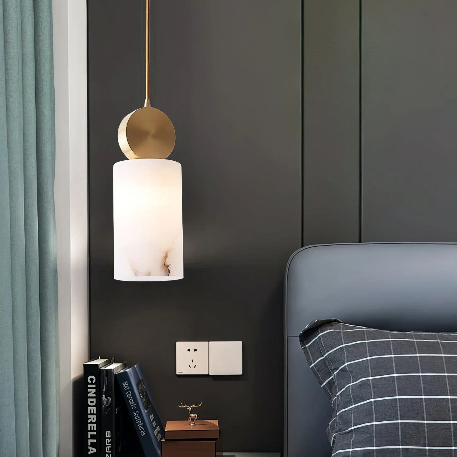 Nordic Marble Etruscan Alabaster Pendant Light