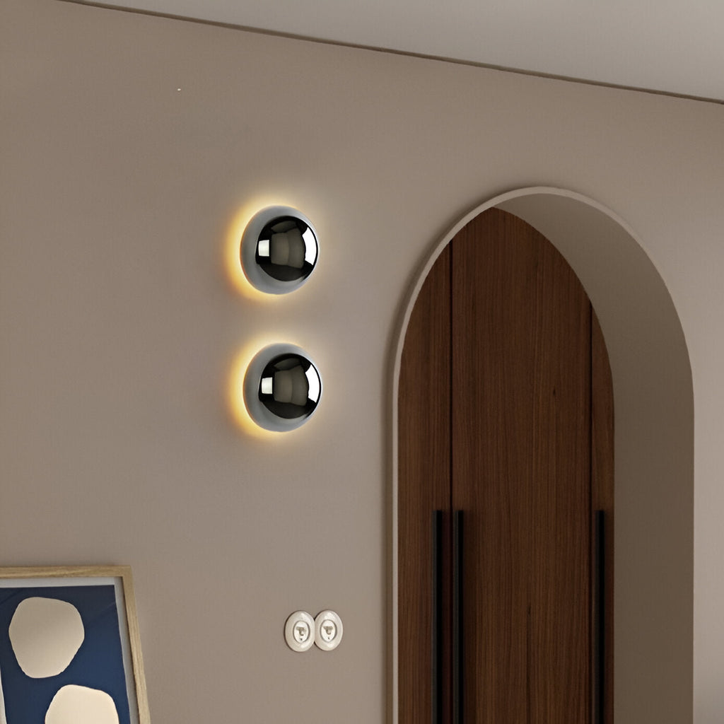 Nordic Iron Eclipse Wall Light
