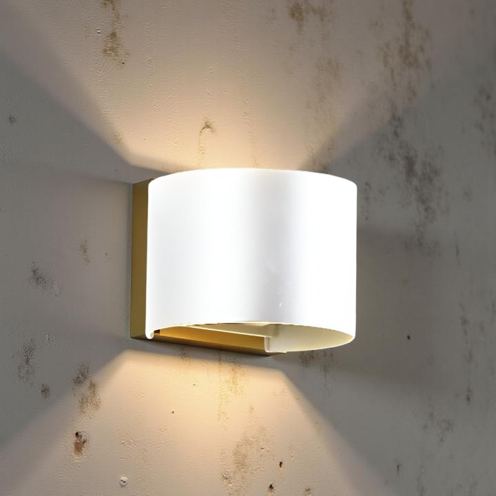Nordic Round Shaped IP65 Waterproof Outdoor Wall Light