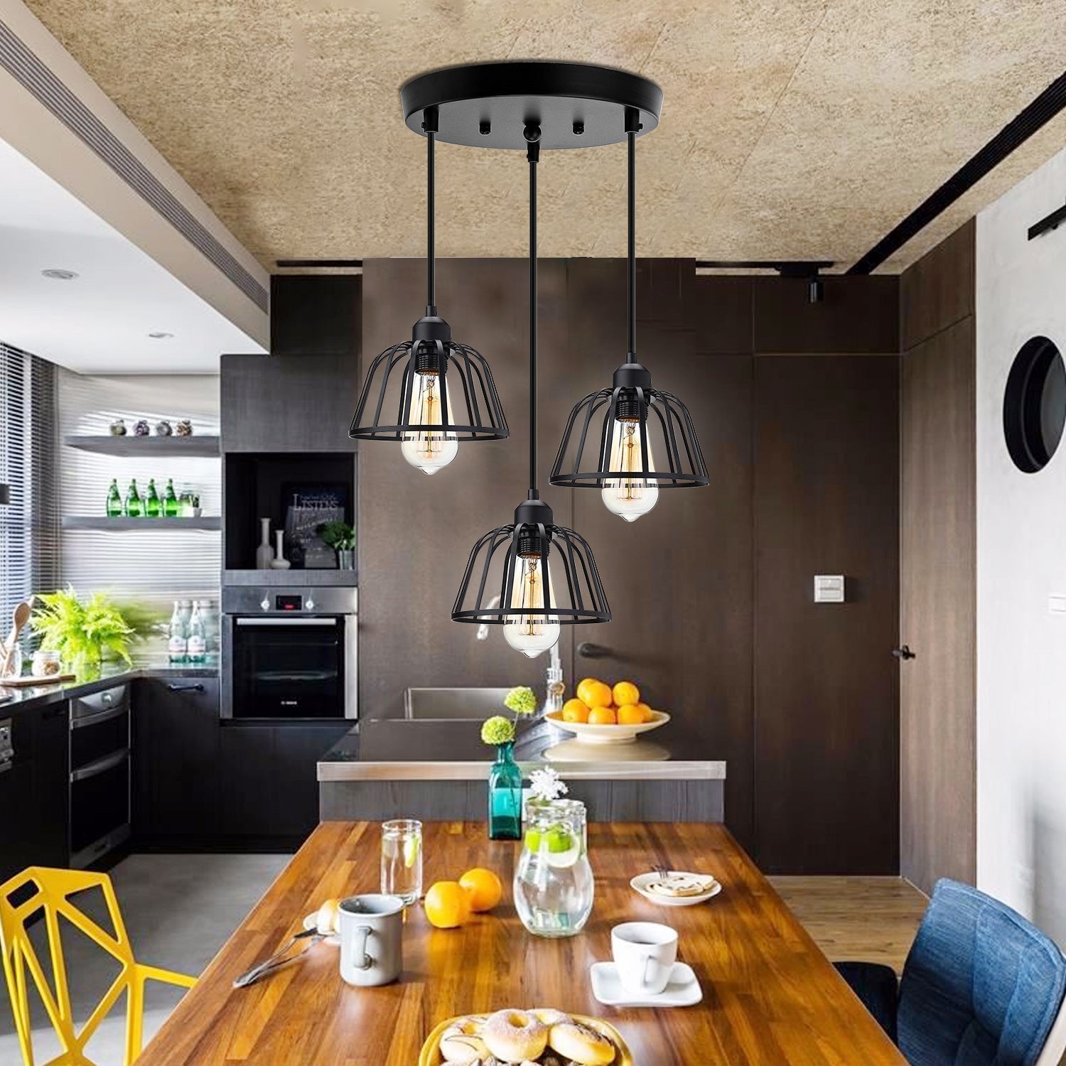 Retro Industrial Black Metal Trio Pendant Light