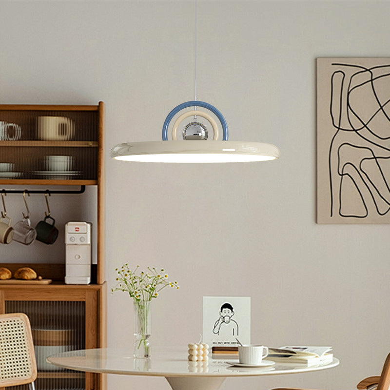 Vivetta Hat French Minimalist Iron Pendant Light
