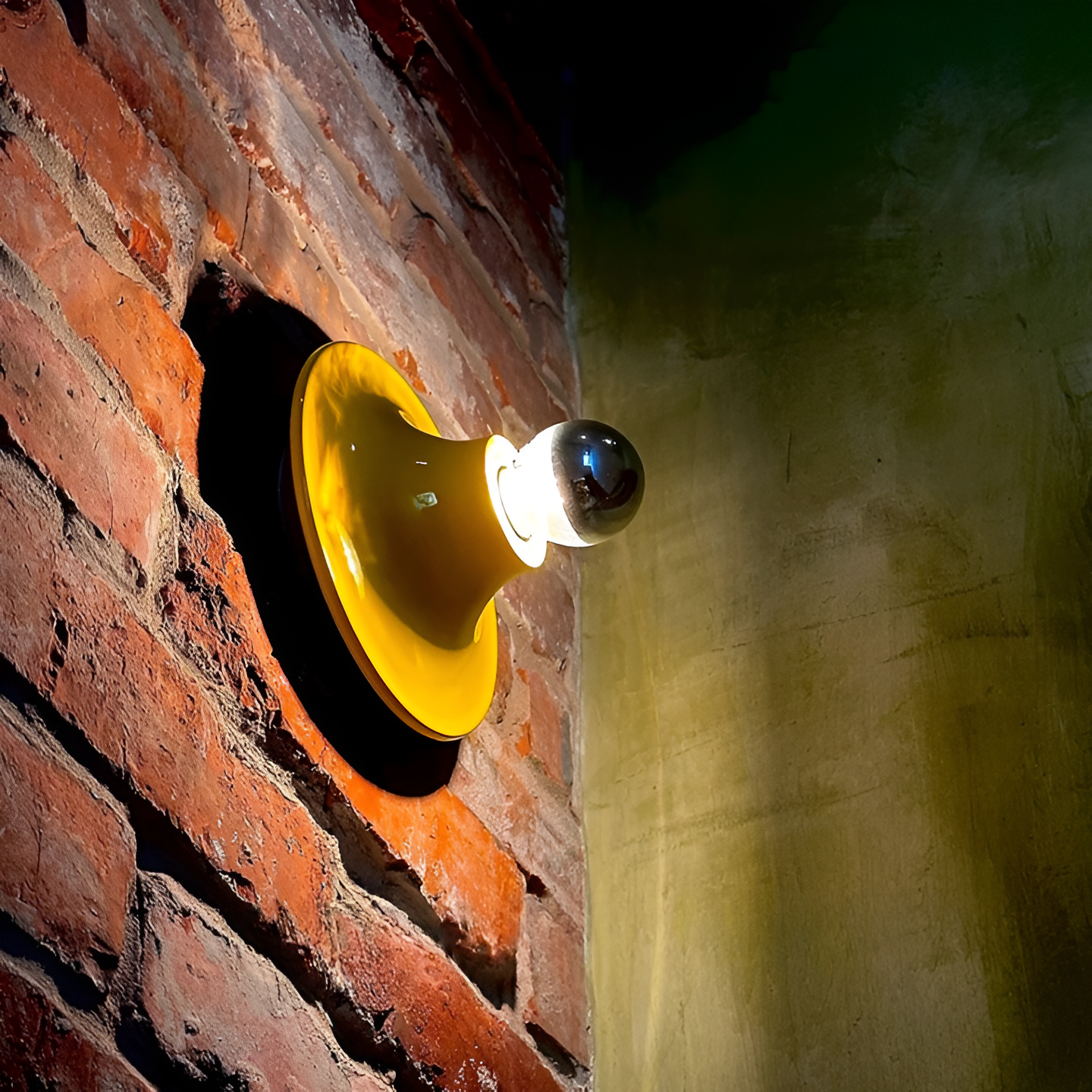 Loreen Bauhaus Retro Interior Wall Light