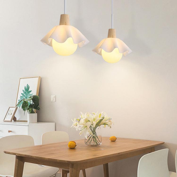 Nordic Style Wooden Flower Pendant Light