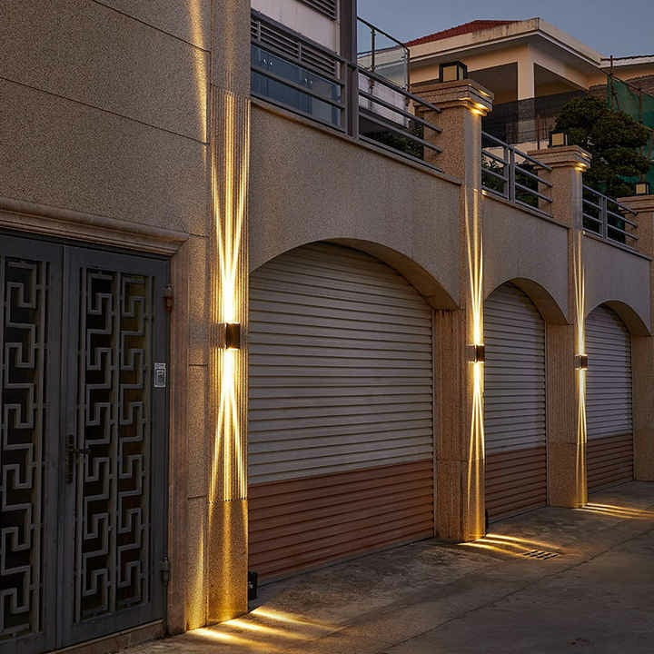 Outdoor LED Three-Beam Wall Light