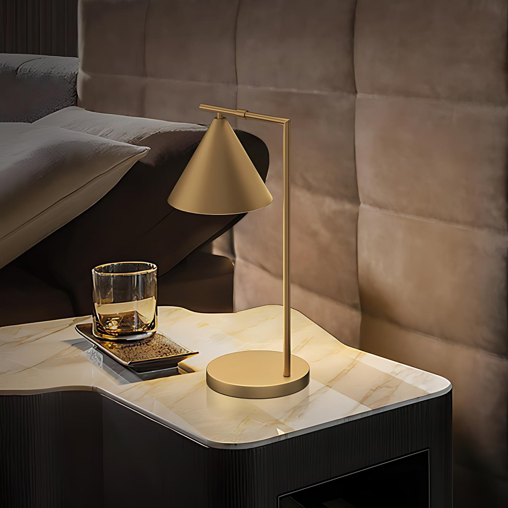 The Brilliant Clain Table Lamp
