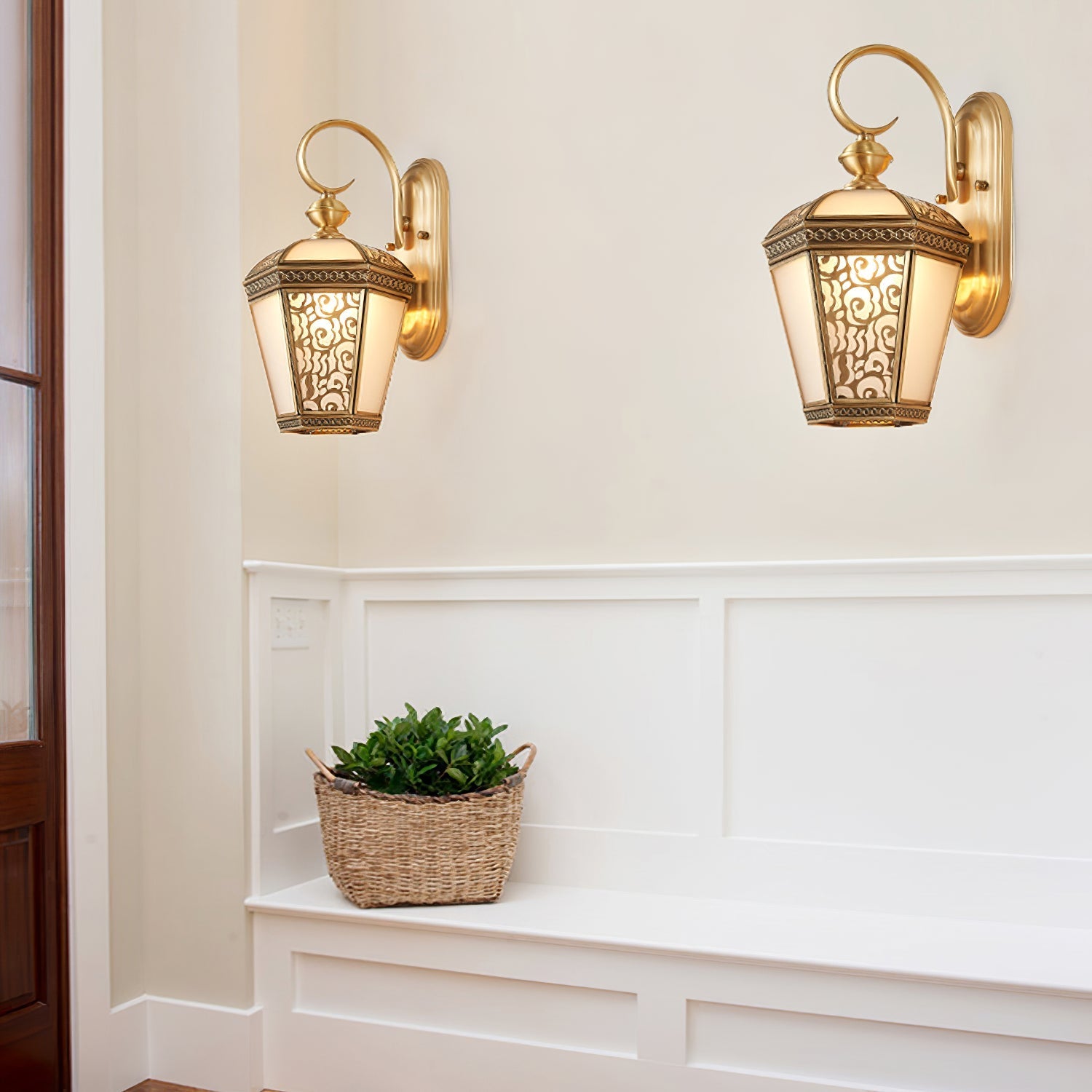 Retro Palace Pattern Outdoor Wall Light