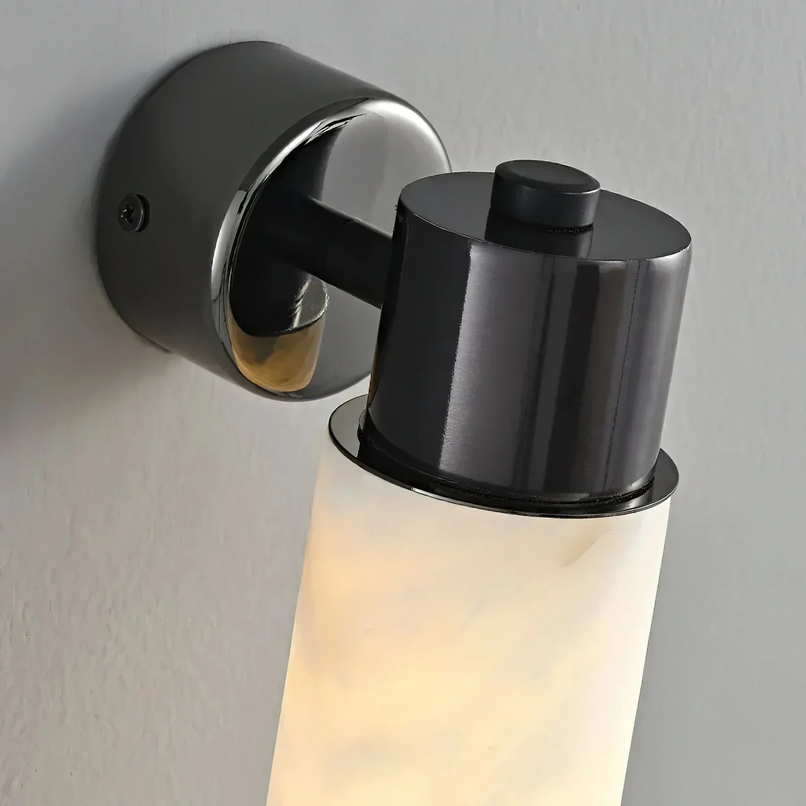 Soléa Tube Alabaster Minimalist Wall Lamp
