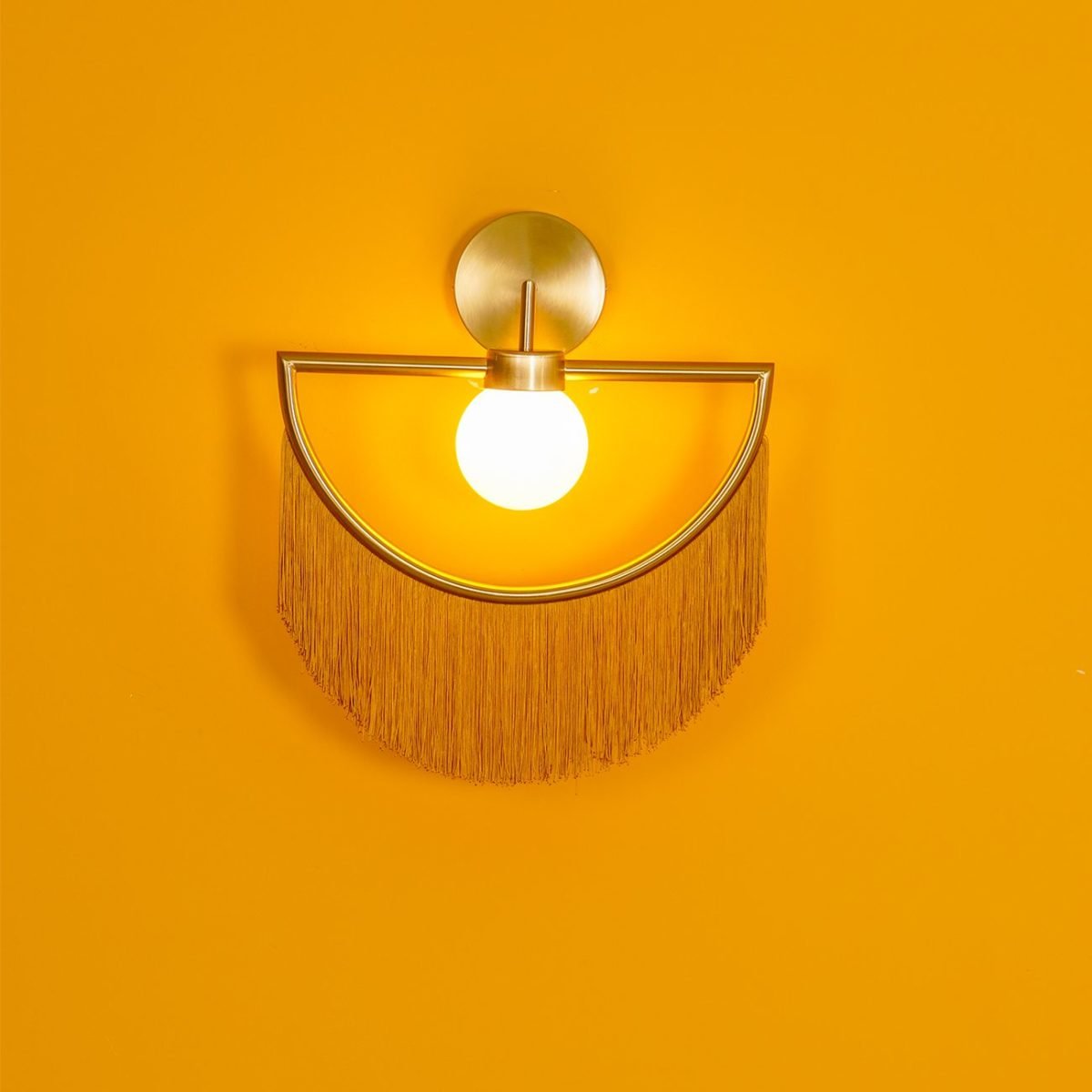 Retro Wink Tassel Wall Light