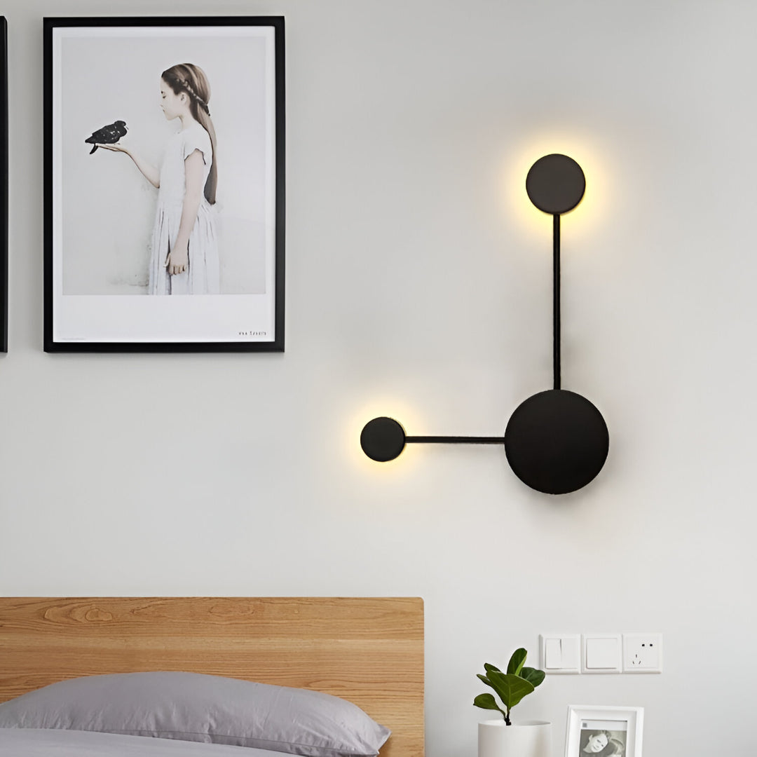 Nordic Creative Multi-Disc Line Wall Light