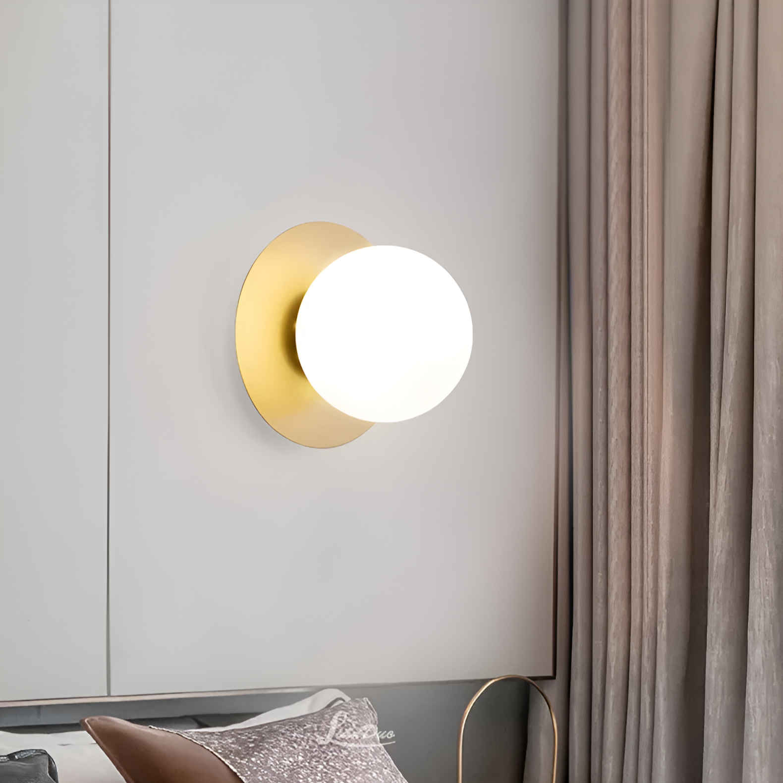 Brilliant Dawn Modern Glass Wall Lamp