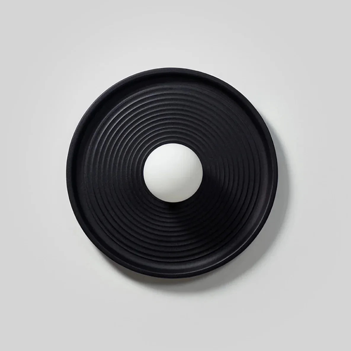 Liora Minimalist Resin Wall Light