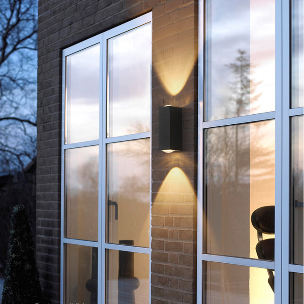 Modern Waterproof Rectangular LED IP65 Waterproof Outdoor Wall Light
