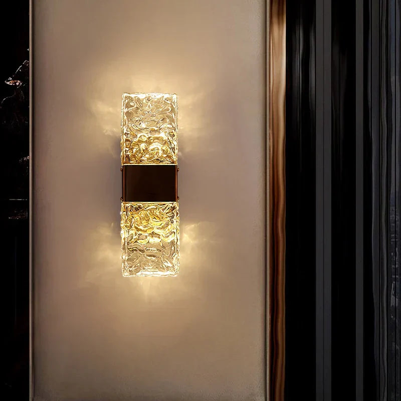 Royal Carlton LED Wall Light