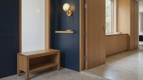 Sollie product film: Alabaster Ava Brass Wall Light