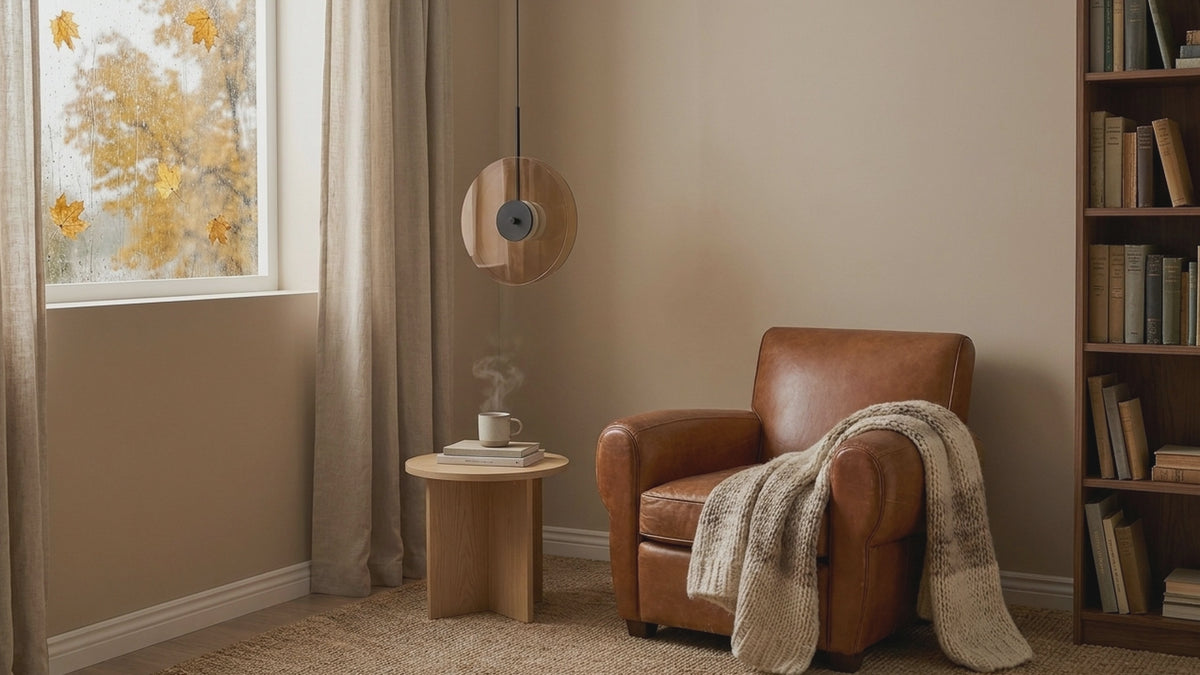 Sollie product film: Lumira Amber Glow Minimalist Glass Pendant Light