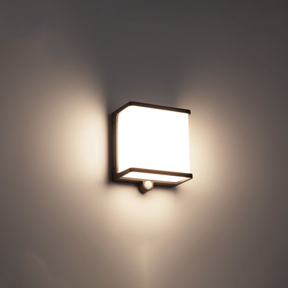 Modern Minimalist Rectangular Acrylic Sensor Solar IP65 Waterproof Outdoor Wall Light